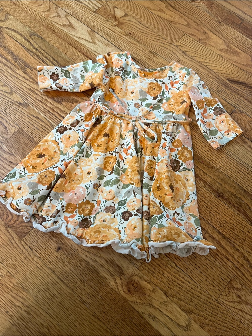 Sweet Honey Floral Dress Size 4T - Picture 3 of 3